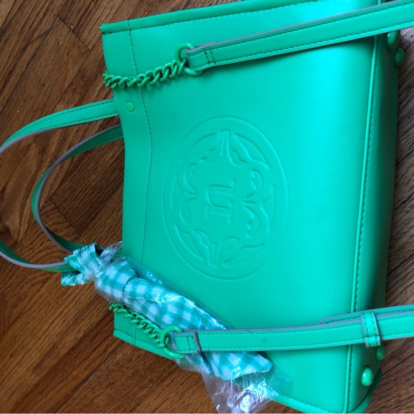 Chic Mint Green  Tote Bag - Picture 4 of 4